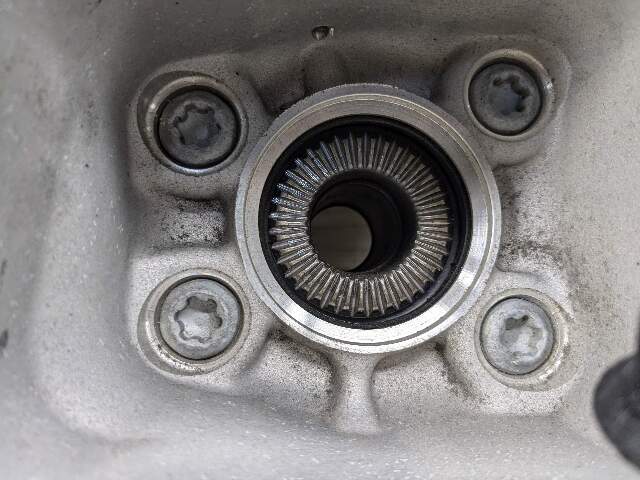 OEM BMW G05 G06 G07 X5 X6 X7 Rear Right Passenger Hub Spindle Knuckle Bearing