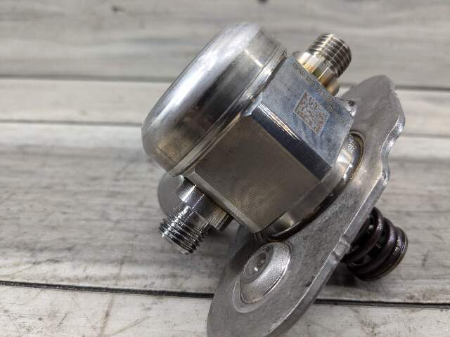 16-20 OEM BMW F39 F48 X1 X2 Engine B46 HPFP High Pressure Fuel Pump