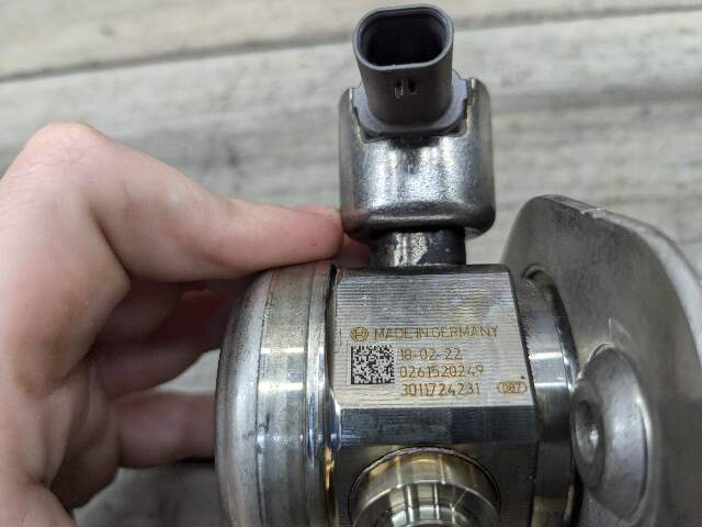 16-20 OEM BMW F39 F48 X1 X2 Engine B46 HPFP High Pressure Fuel Pump
