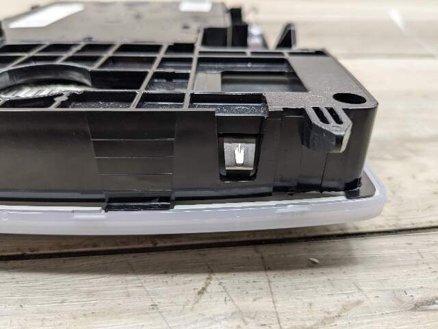 OEM BMW F39 F48 X1 X2 Overhead Roof Headlight Control Light Module SOS