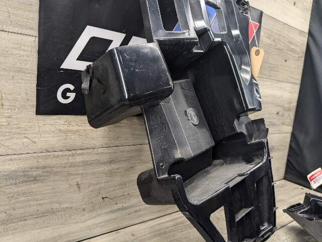 16-22 OEM BMW F48 X1 Rear Bumper Right Passenger Side Bracket Mount Support PAIR