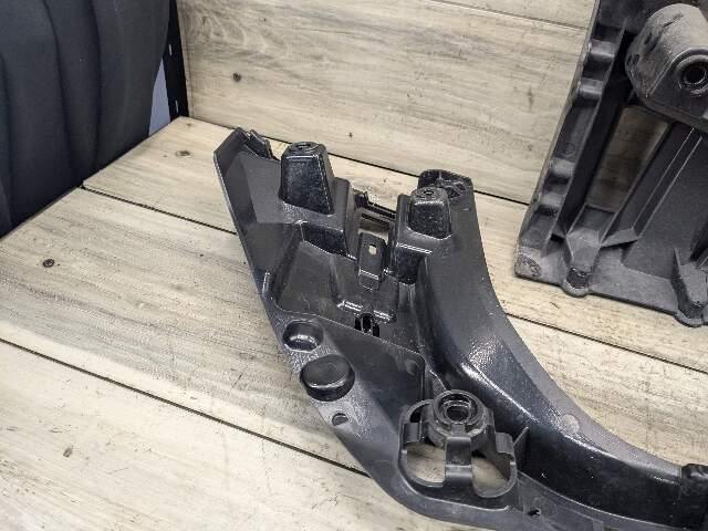 16-22 OEM BMW F48 X1 Rear Bumper Right Passenger Side Bracket Mount Support PAIR