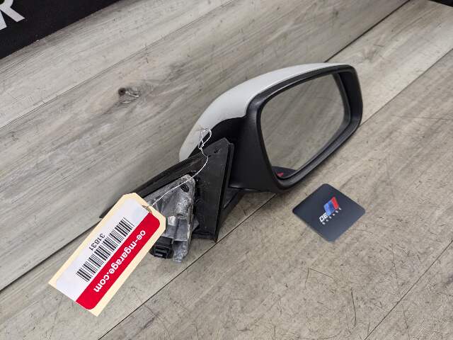16-22 OEM BMW F48 X1 Right Passenger Side Exterior Mirror Glass Assembly White