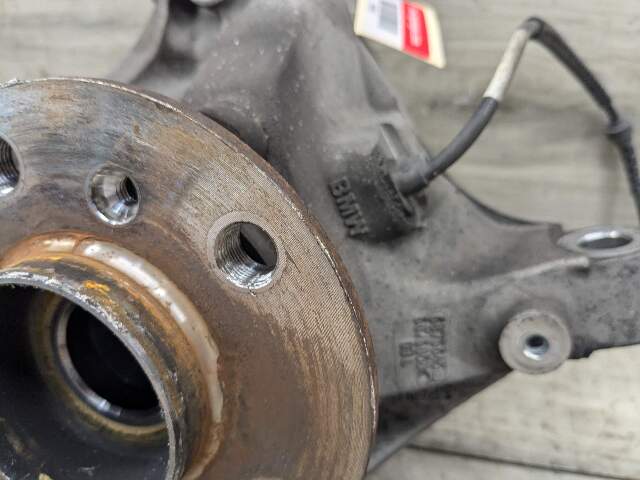 16-23 OEM BMW F39 F44 F48 X1 X2 Front Left Driver Side Knuckle Wheel Hub Bearing