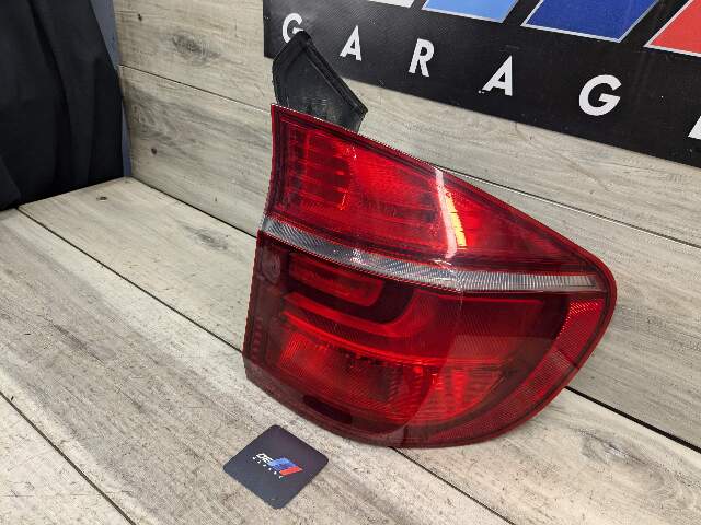 11-13 OEM BMW E70 X5 LCI Rear Right Passenger Side Outer Tail Light