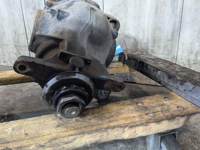 07-13 OEM BMW E70 E72 X5 X6 Rear Differential Axle Carrier 3.64 DIESEL