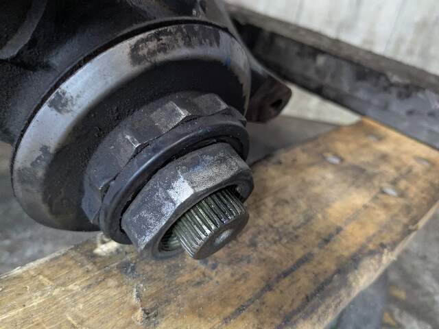 07-13 OEM BMW E70 E72 X5 X6 Rear Differential Axle Carrier 3.64 DIESEL