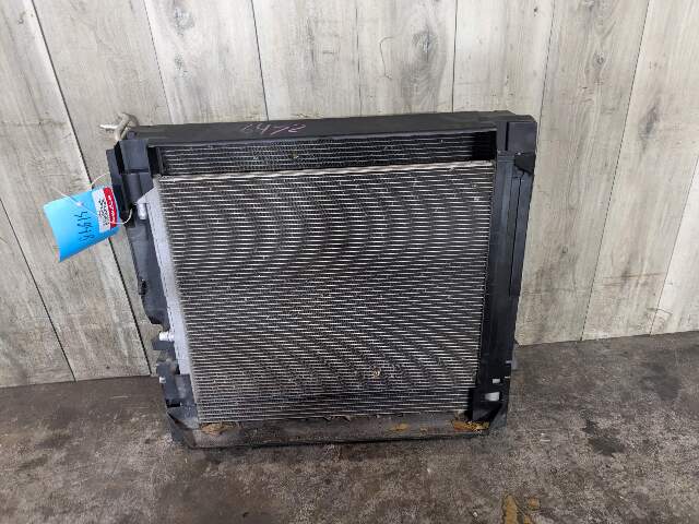 14-19 OEM BMW F15 F16 X5 X6 Radiator Condenser Fan Shroud Assembly 850W N63 76k