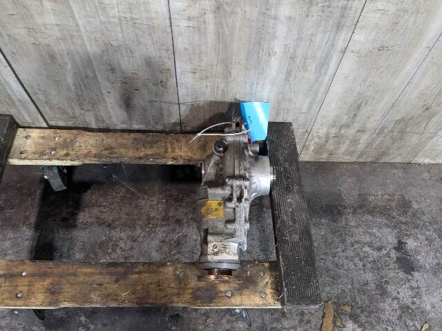 09-12 OEM BMW F01 F02 750 B7 N63 AWD Front Differential Axle Carrier 3.46