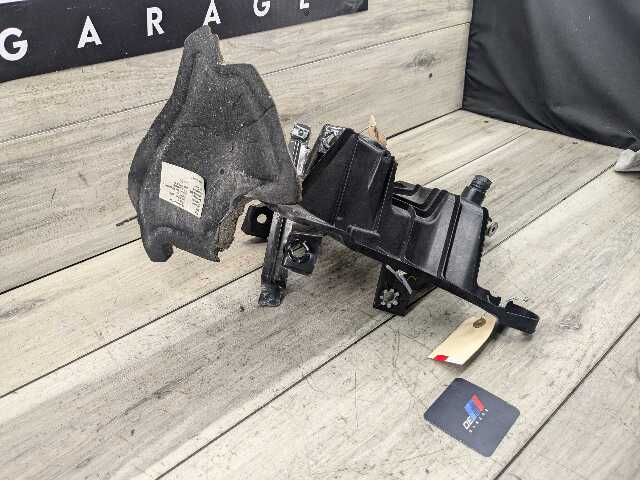 15-19 OEM BMW F15 F16 F85 X5 X6 Front Left Driver Fender Mount Support Brackets