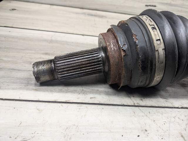 OEM BMW F15 F16 F85 X5 X6 Front Right Passenger Side Output CV Joint Axle Shaft