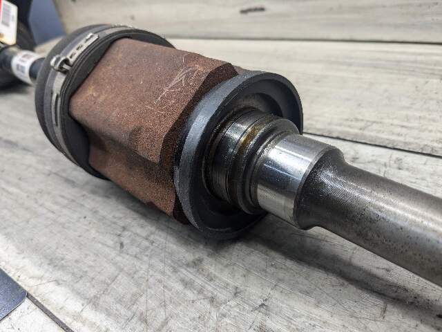 OEM BMW F15 F16 F85 X5 X6 Front Right Passenger Side Output CV Joint Axle Shaft