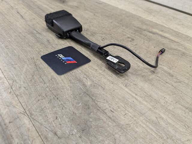 OEM BMW F15 F16 F85 F86 X5 X6 Front Left Driver Right Passenger Seat Belt Buckle