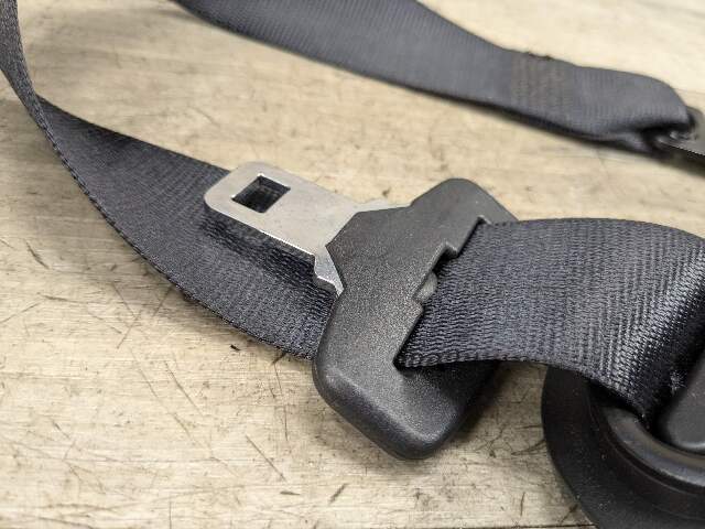 OEM BMW F15 F85 X5 X5M Rear Left Driver Side Upper Seatbelt Seat Belt Retractor