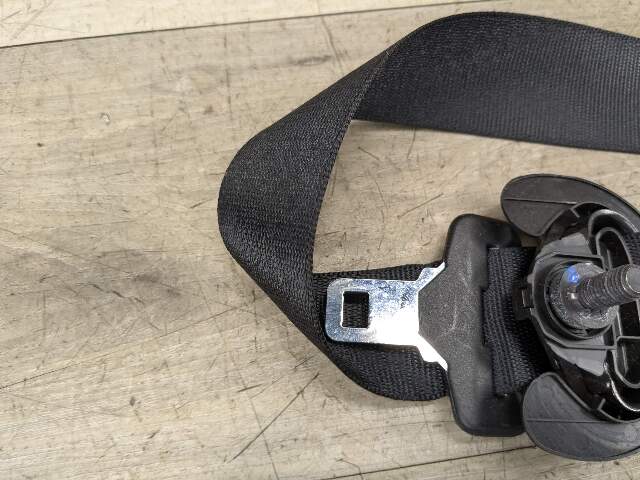OEM BMW F15 F85 X5 X5M Rear Left Driver Side Upper Seatbelt Seat Belt Retractor