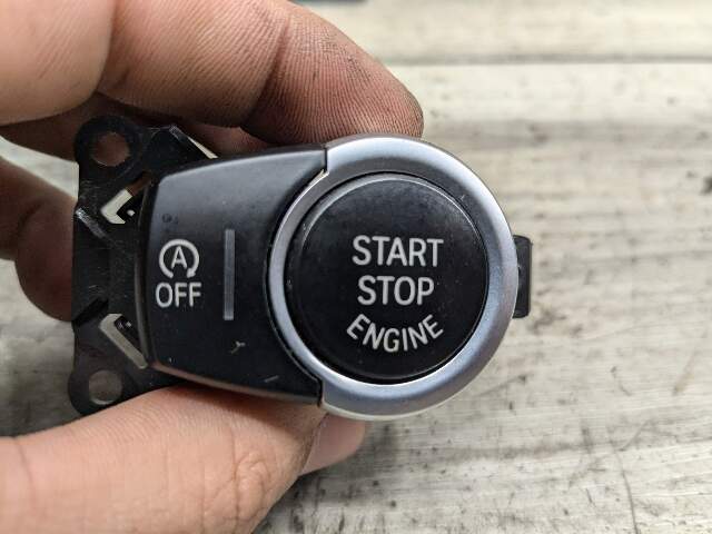 14-19 OEM BMW F15 F85 F86 X5 X5M X6 X6M Auto Start Stop Ignition Button Switch