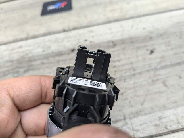 14-19 OEM BMW F15 F85 F86 X5 X5M X6 X6M Auto Start Stop Ignition Button Switch
