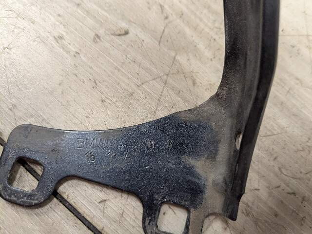 16-19 OEM BMW G11 G12 740 750 Front Left Driver Side Fender Holder Bracket SET