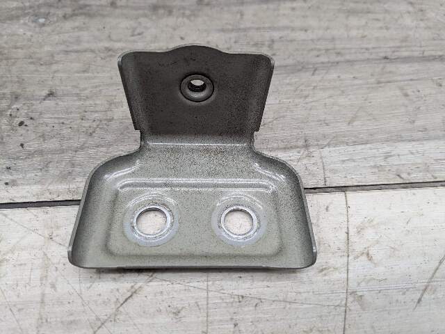 16-19 OEM BMW G11 G12 740 750 Front Left Driver Side Fender Holder Bracket SET