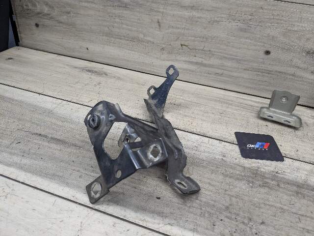 16-19 OEM BMW G11 G12 740 750 Front Left Driver Side Fender Holder Bracket SET