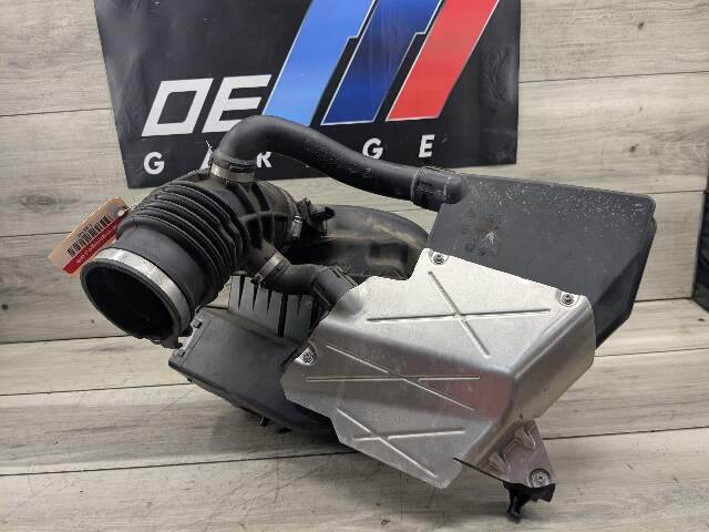 OEM BMW G01 G02 G30 X3 X4 Engine B46 B58 Air Cleaner Filter Intake Resonator Box