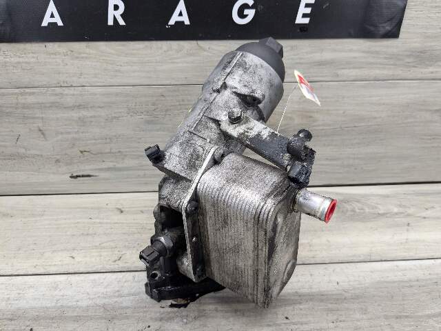 09-11 OEM BMW E90 335d M57 3.0 Diesel Engine Motor Oil Filter Cooler Housing