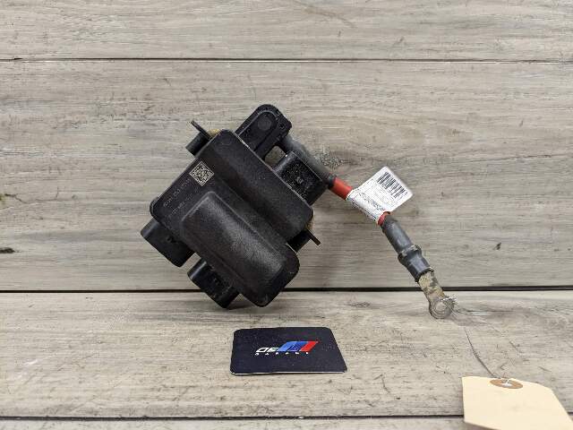 OEM BMW F15 F16 F85 F86 X5 X6 Battery Distribution B+ Junction Terminal Module