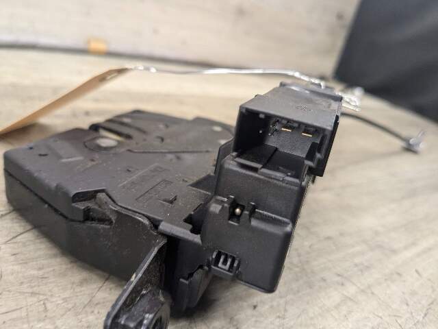 09-15 OEM BMW F01 F02 740 750 760 B7 Trunk Lid Actuator Latch Lock System