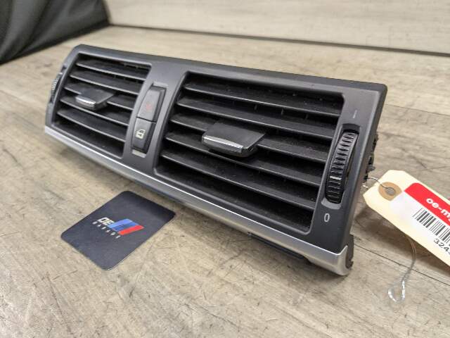 07-14 OEM BMW E70 E71 X5 X6 X5M X6M Dash Center AC Air Vent Grille Hazard Black