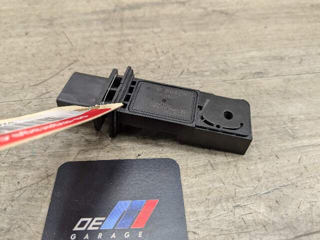 09-13 OEM BMW E70 X5d Diesel Engine M57 MAF Flow Sensor