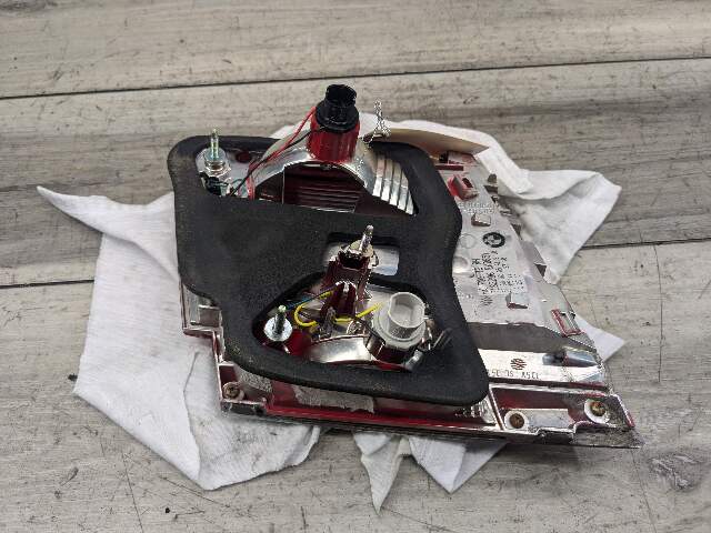 13-15 OEM BMW F01 F02 740 750 760 LED Rear Right Passenger Side Inner Tail Light