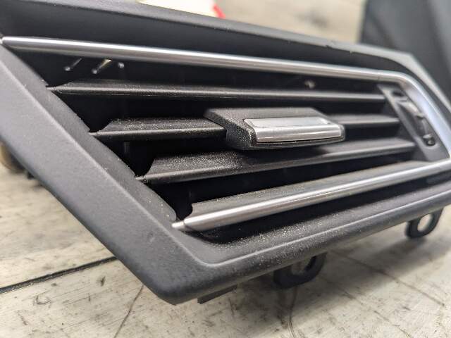 09-15 OEM BMW F01 F02 740 750 760 Right Passenger Side Air AC Vent Dash Grille