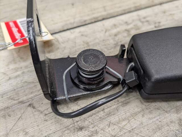 OEM BMW G01 G02 F97 F98 X3M X4M REAR Left Driver Side SeatBelt Seat Belt Buckle