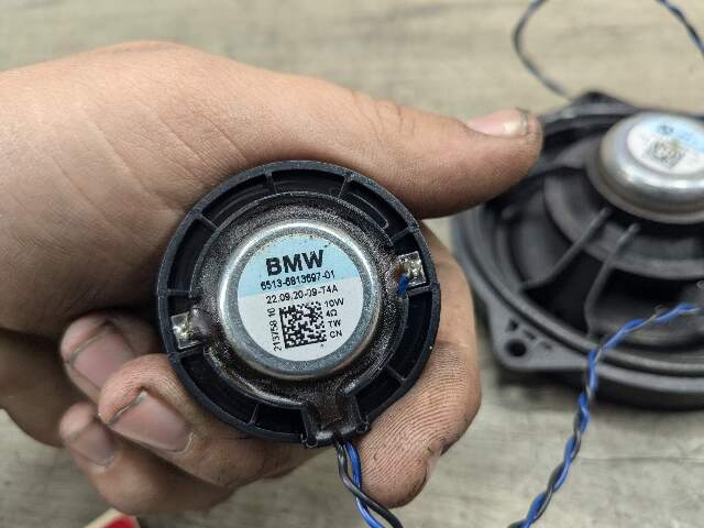 OEM BMW G01 G02 G05 G07 X3 X5 X7 Audio Sound Midrange Door Speaker Tweeter PAIR