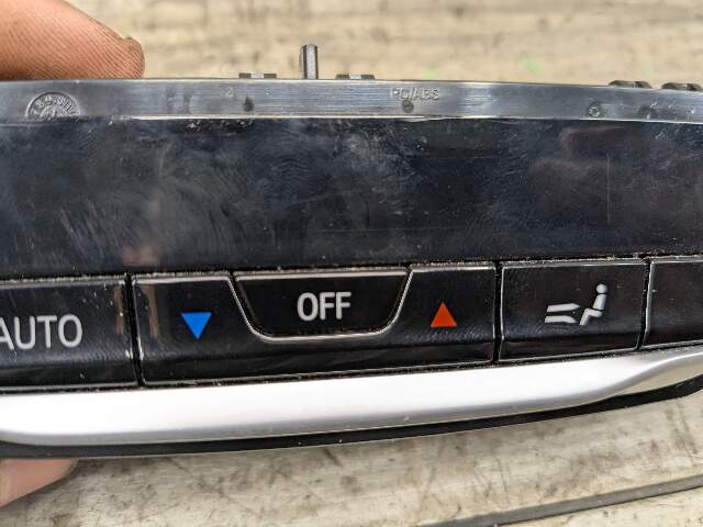 18-24 OEM BMW G01 G02 F97 F98 X3 X4 AC Rear Heater Climate Control Switch Panel
