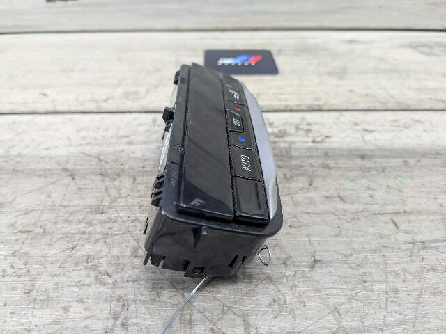 18-24 OEM BMW G01 G02 F97 F98 X3 X4 AC Rear Heater Climate Control Switch Panel