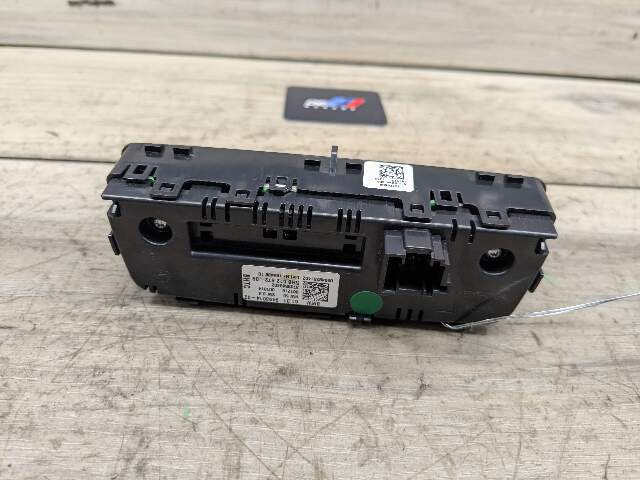 18-24 OEM BMW G01 G02 F97 F98 X3 X4 AC Rear Heater Climate Control Switch Panel