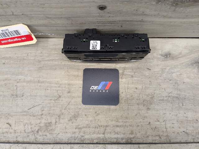 18-24 OEM BMW G01 G02 F97 F98 X3 X4 AC Rear Heater Climate Control Switch Panel