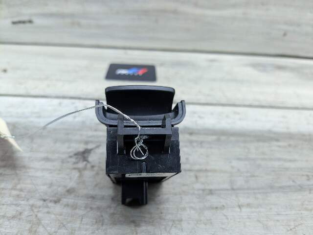 OEM BMW F90 M5 G30 G01 X3 G02 X4 F97 F98 Parking Brake Auto Hold Switch BLACK