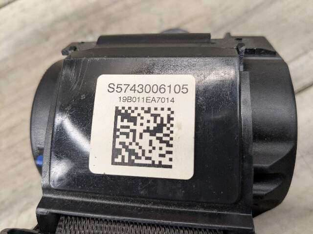 OEM BMW F90 M5 G30 530 540 Rear Center Middle Upper Seatbelt Seat Belt Retractor