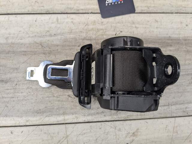OEM BMW F90 M5 G30 530 540 Rear Center Middle Upper Seatbelt Seat Belt Retractor