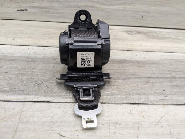 OEM BMW F90 M5 G30 530 540 Rear Center Middle Upper Seatbelt Seat Belt Retractor