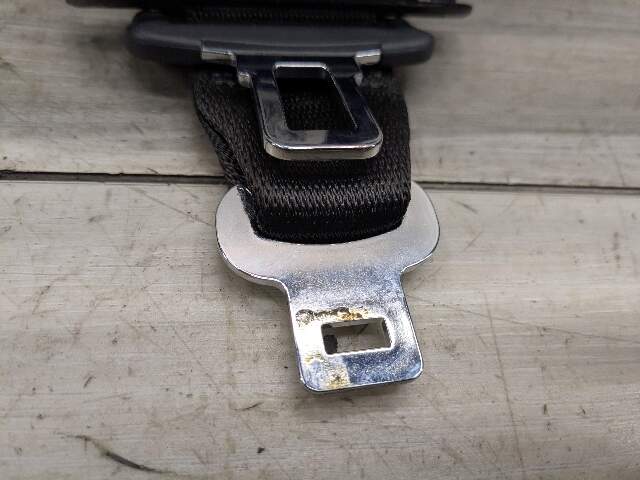 OEM BMW F90 M5 G30 530 540 Rear Center Middle Upper Seatbelt Seat Belt Retractor