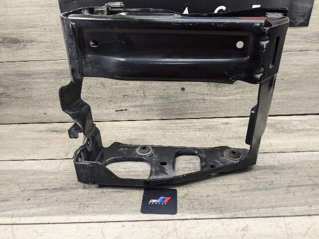 16-24 OEM BMW G12 G30 F90 M5 M8 Left Bumper Radiator Support Crash Reinforcement