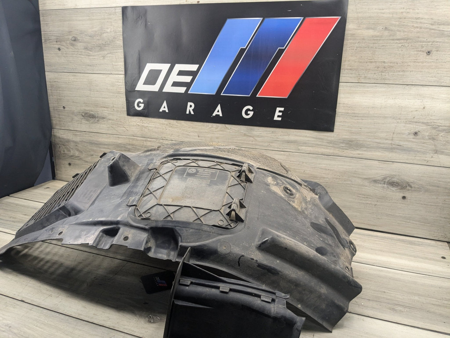 17-23 OEM BMW G30 530 540 M550 Left Driver Side Fender Liner Wheel Splash Shield