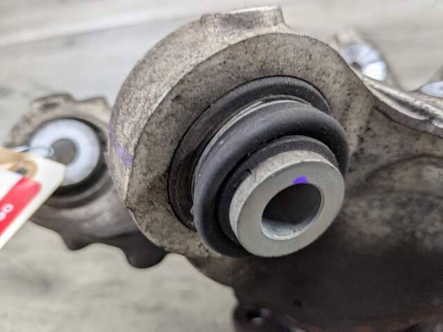 18-24 OEM BMW G01 X3 REAR Right Passenger Side Wheel Hub Spindle Knuckle Bearing