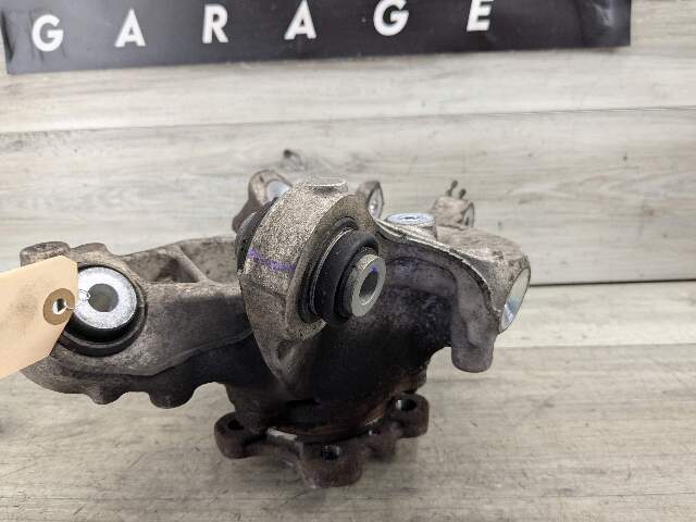 18-24 OEM BMW G01 X3 REAR Right Passenger Side Wheel Hub Spindle Knuckle Bearing