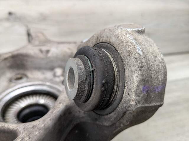 18-24 OEM BMW G01 X3 REAR Right Passenger Side Wheel Hub Spindle Knuckle Bearing