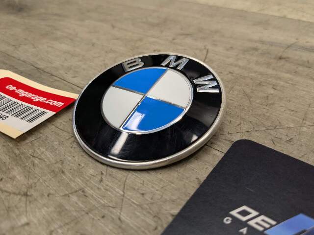 Genuine BMW F39 F90 G20 G30 G32 M5 Rear Round Emblem For Bumper Hood 74mm