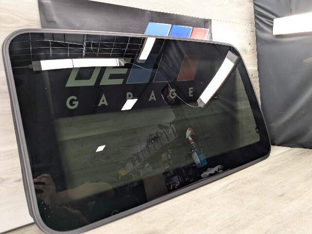 *14-20 OEM BMW F32 F36 F82 M4 435 440 Gran Coupe Sunroof Sun Roof Glass
